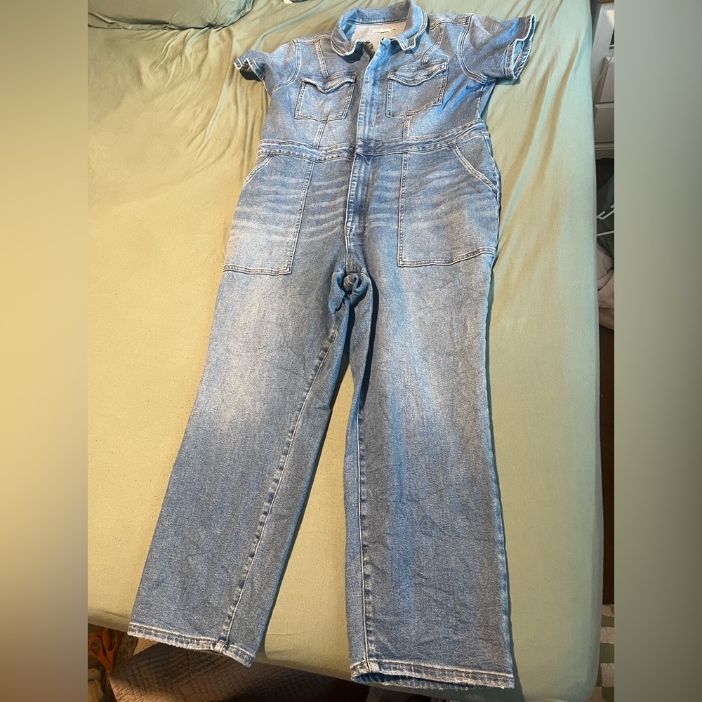 Good American Fit for Success Denim Jumpsuit medium color
Size 5 = 2Xl
